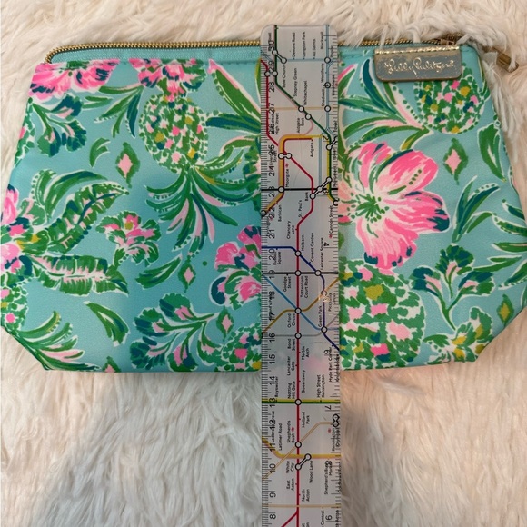 Lilly Pulitzer Small Pouch - Picture 5 of 5